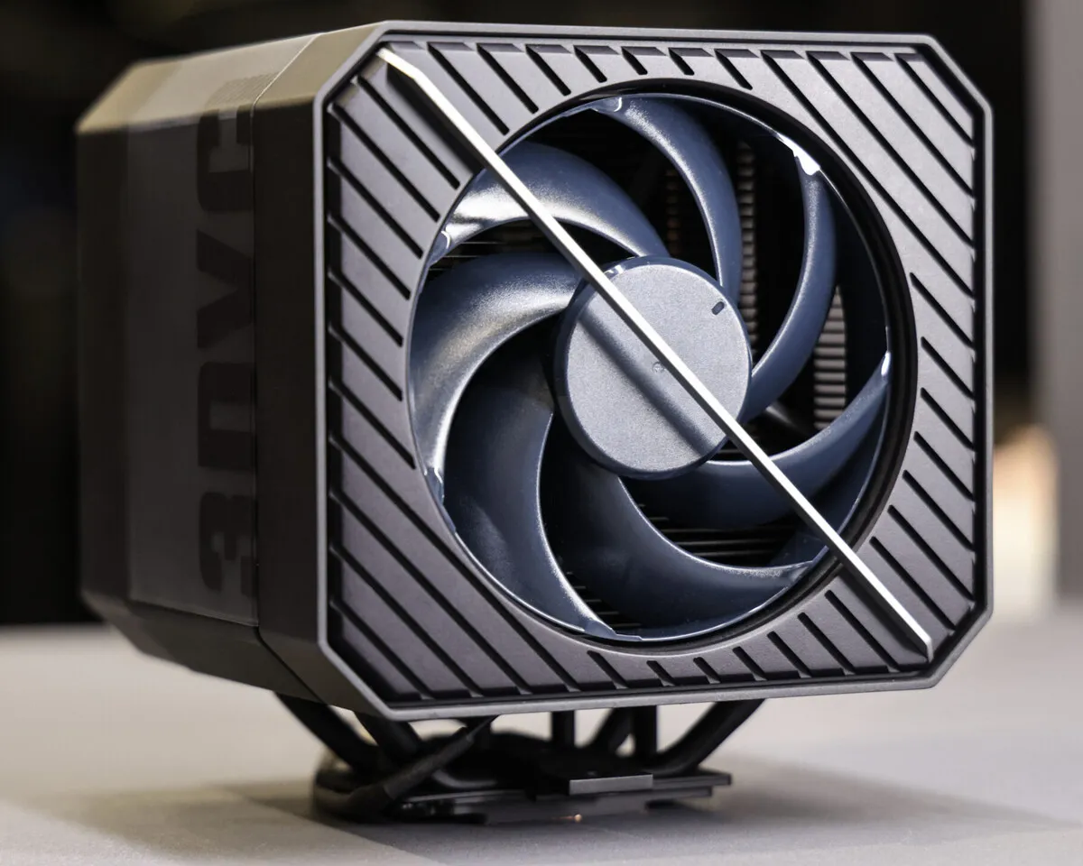 خنک کننده Cooler Master V8 3DVC