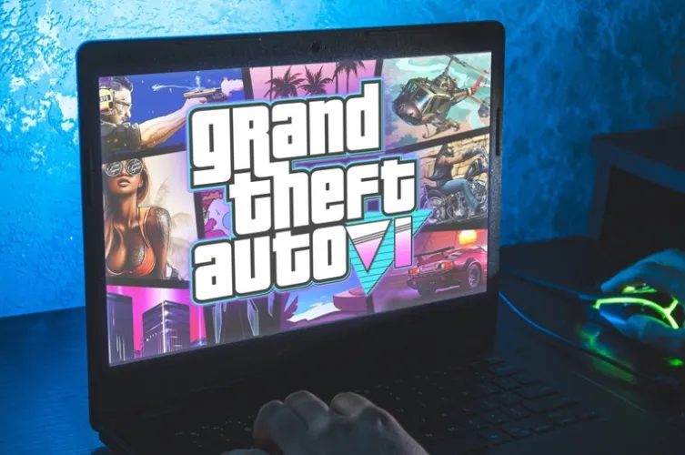 اجرای بازی GTA 6 با لپ تاپ